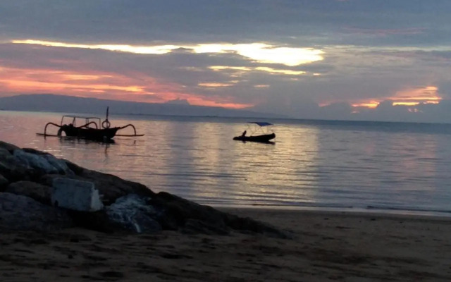 Shady Grove Healing Centre and Homestay