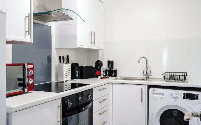 Whitchurch Road Retreat in Cardiff