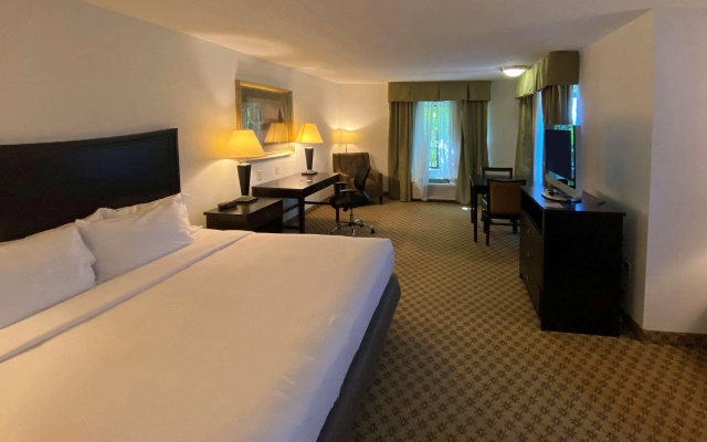 Comfort Inn & Suites Chestertown