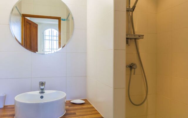 Holiday Home La Garrigue - PUJ100