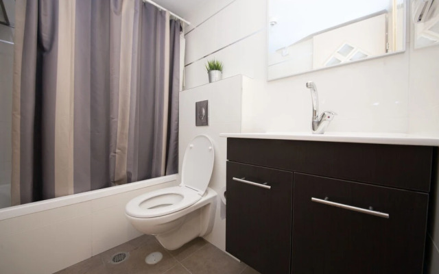 Jonathan hotel in Ben Yehuda