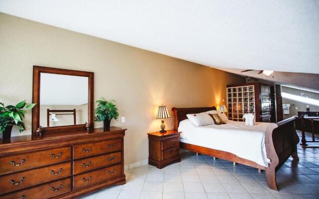 Pelican Reef Villas Resort