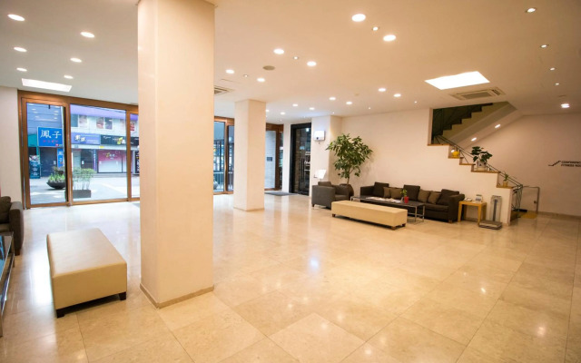 Tower Hill Hotel