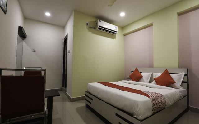 OYO 16083 Athidi Grand