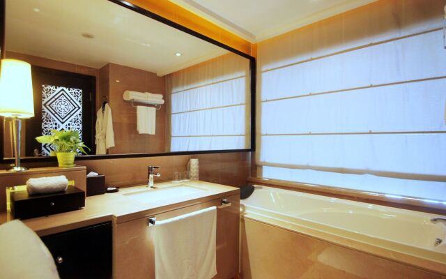 Xiamen C&D Hotel