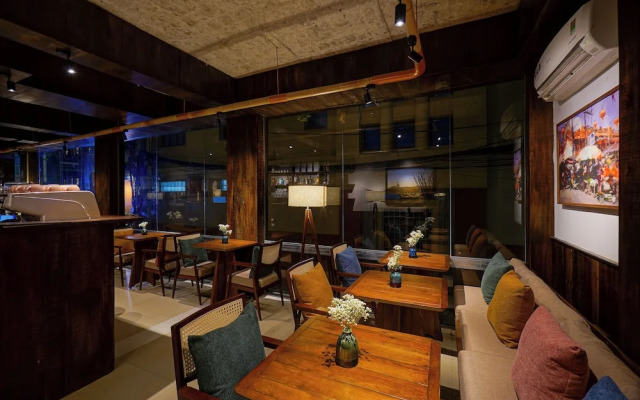 Nexus House Nguyen Binh Khiem - Near Saigon Zoo & Botanical Gardens