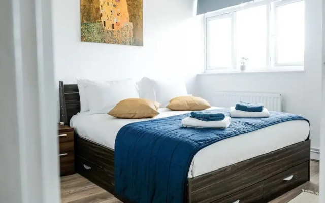 Three Bed London Apartment