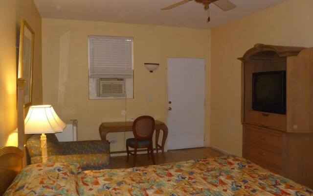 Orchard Garden Hotel & Suites