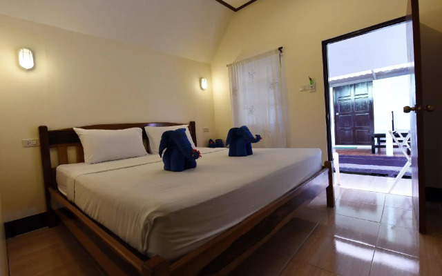 Phi Phi Twin Palms Bungalows