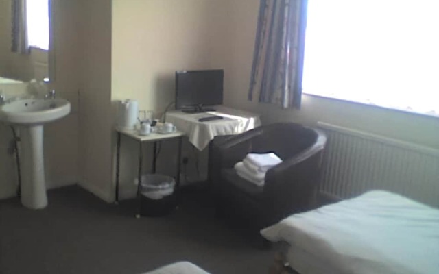 Endeavour Hotel
