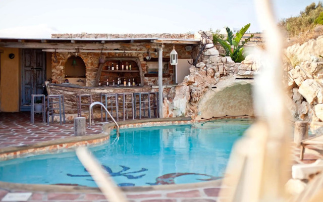 Anthippi Guest House