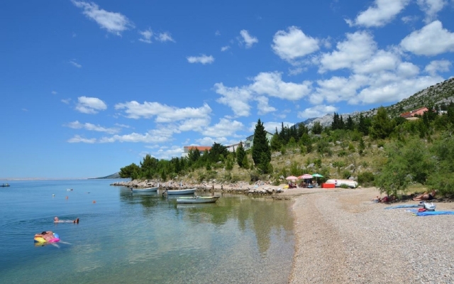 Apartment Ante - 200 m from beach: A2 Starigrad-Paklenica, Zadar riviera