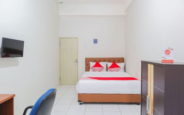 OYO 1219 Wisma Anton Soedjarwo