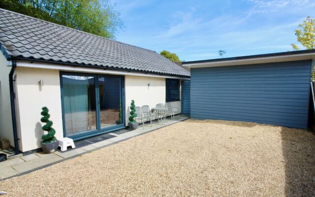 Ferndown Holiday Let
