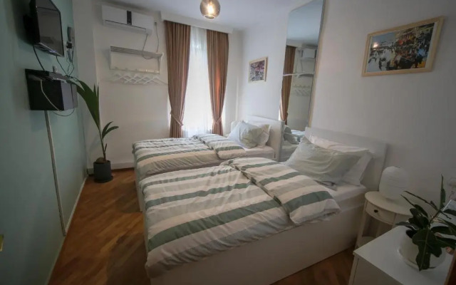 Avlabari Boutique House