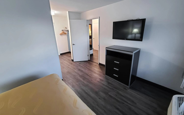 Quality Inn Burbank Airport