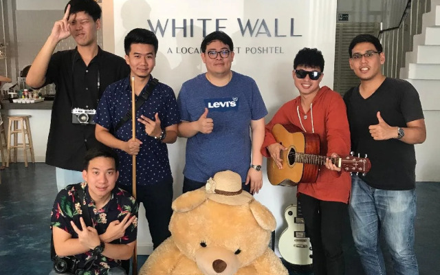 White Wall Poshtel - Hostel