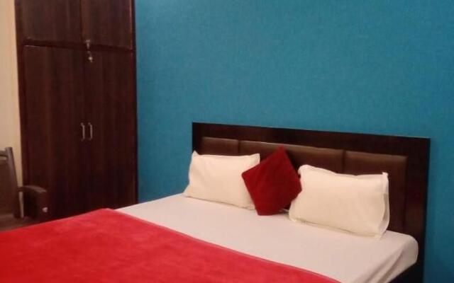 SPOT ON 80928 Ak Residency