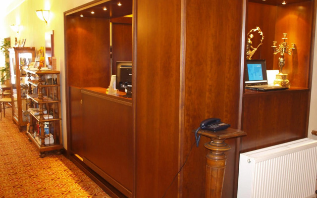Antik Hotel