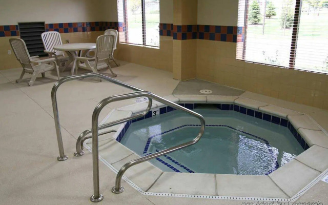 Hampton Inn & Suites Chicago-Libertyville