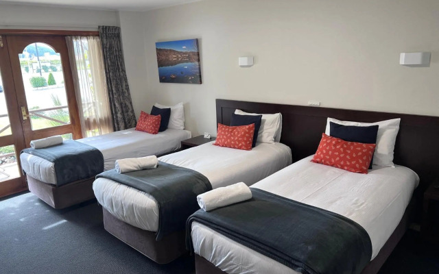 Harvest Hotel