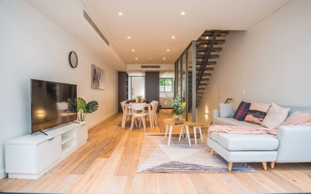 Amazing 3beds3bath Townhouse@rosebery