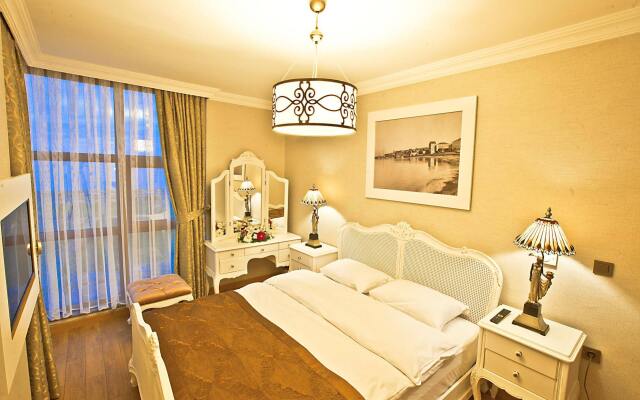 Panagia Suite Hotel