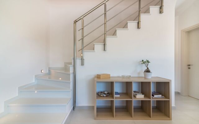Elia Luxury Villa