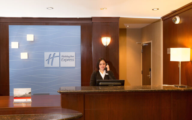 Holiday Inn Express Hotel & Suites WHITECOURT by IHG