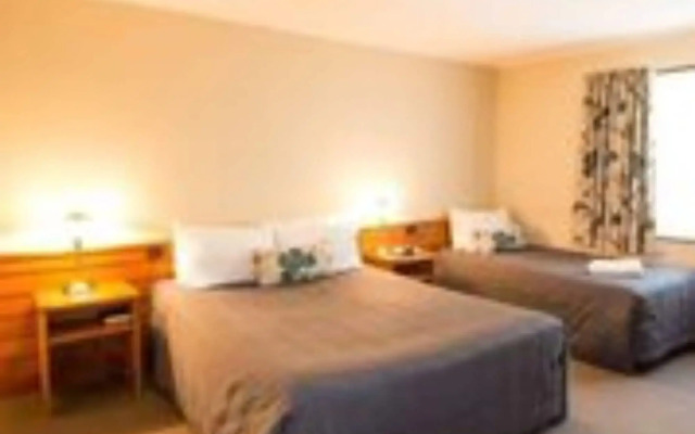 Balmoral Lodge Motel