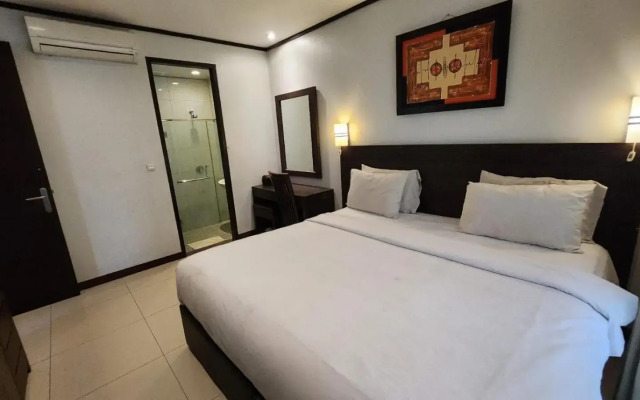 Summer Hills Hotel