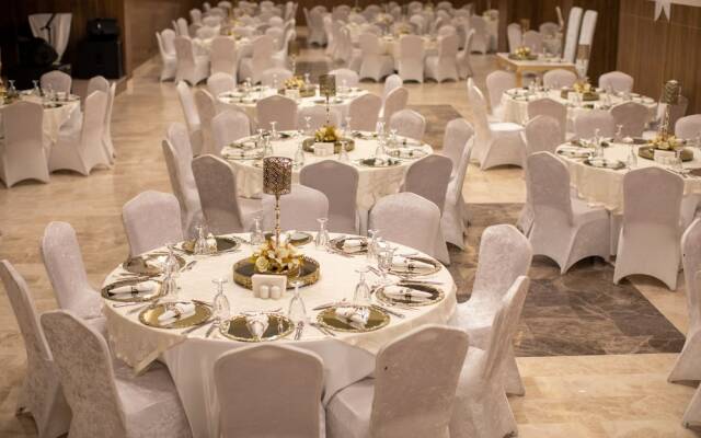 Engin Otel