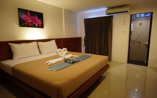 Phuthara Hostel