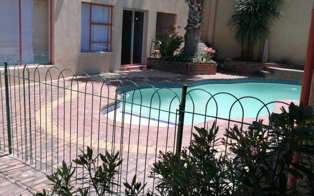 Naisar's Apartments Primrose,Johannesburg