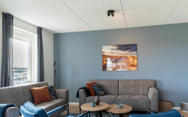 Fine holiday home 300 m from the Oosterschelde estuary