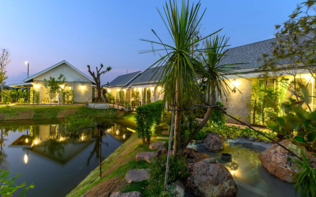 Loftpical Resort