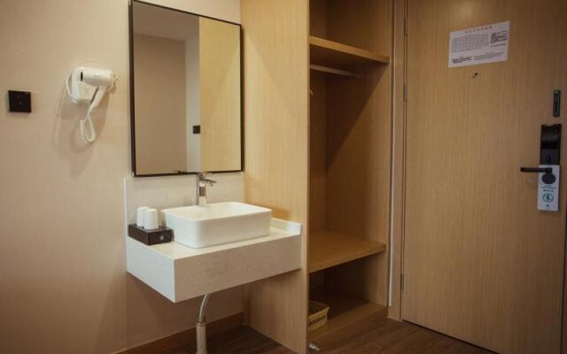 GreenTree Inn Nantong Development Zone Country Gar