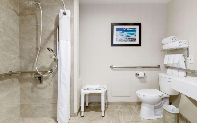 Best Western Plus Carpinteria Inn