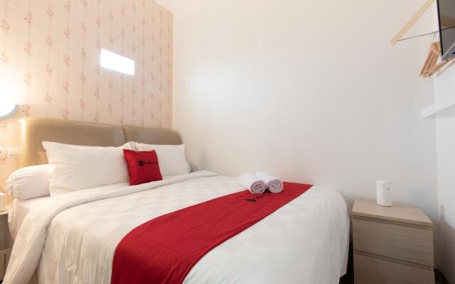 RedDoorz Plus near Trans Studio Cibubur 2