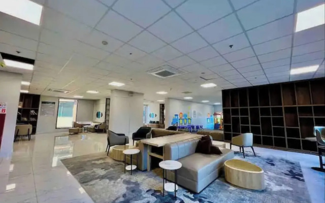 Eco Green Saigon - Free Gym & Pool