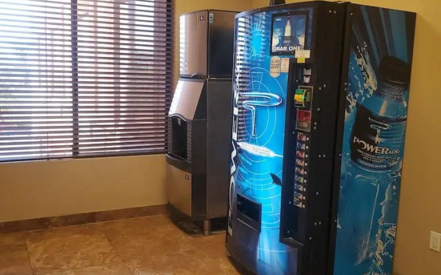 Spark By Hilton Phoenix East Mesa