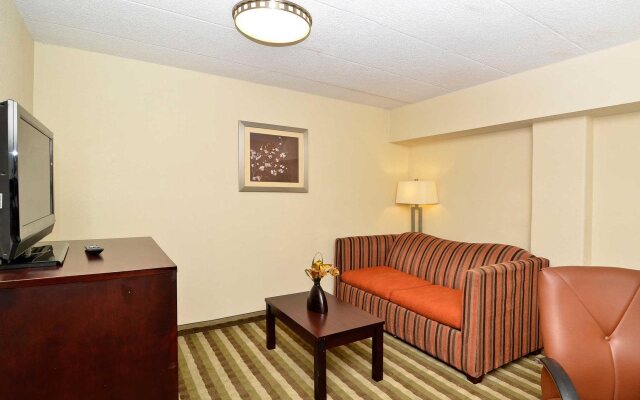 La Quinta Inn & Suites by Wyndham Washington DC / NoMa
