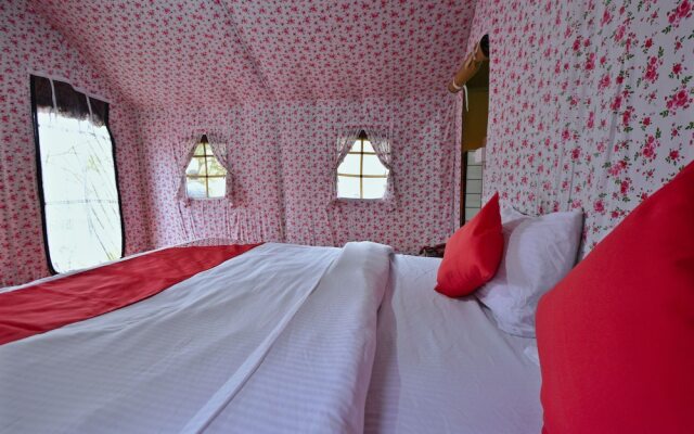 Oyo 29888 Nature Treat