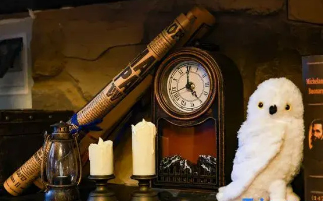 Leaky Cauldron Magic Train Homestay