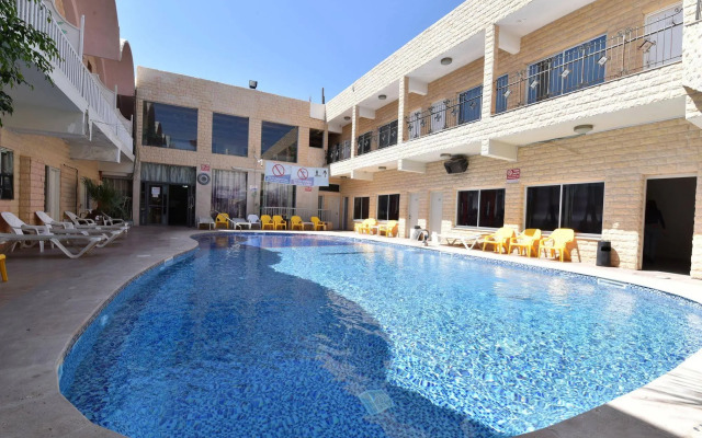Maman Hotel