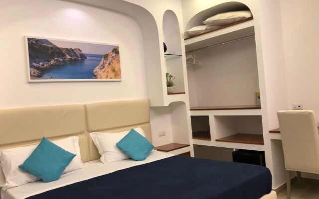 Sorrento Rooms