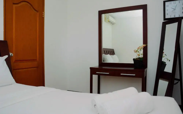 Comfortable 2BR Apartment at Mediterania Palace Residence