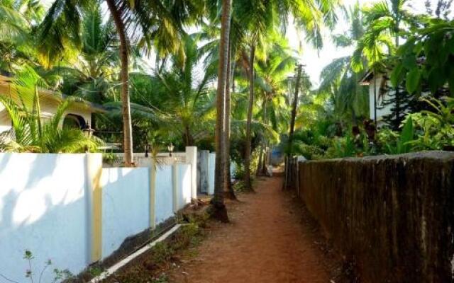 Casa Candolim Beach Front