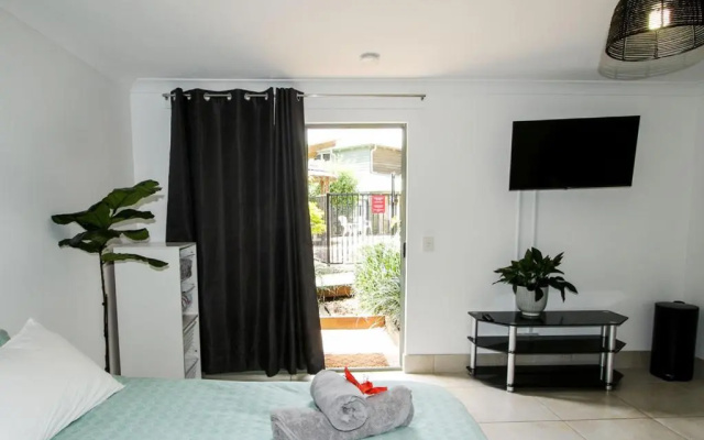 Studio 9 – Guest Rooms – Point Lookout