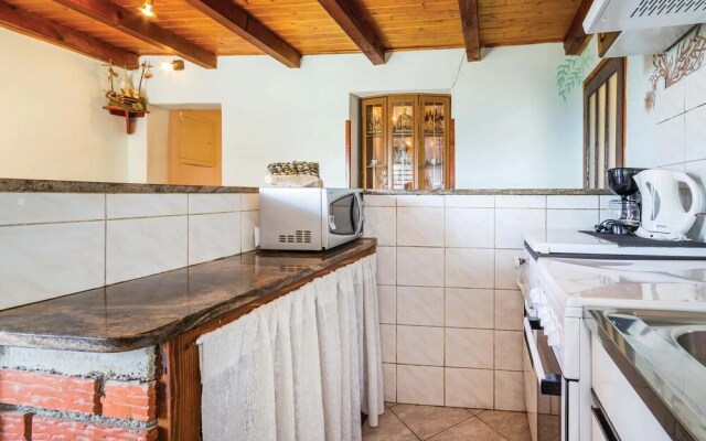 Beautiful Home in Lovran With Wifi and 2 Bedrooms